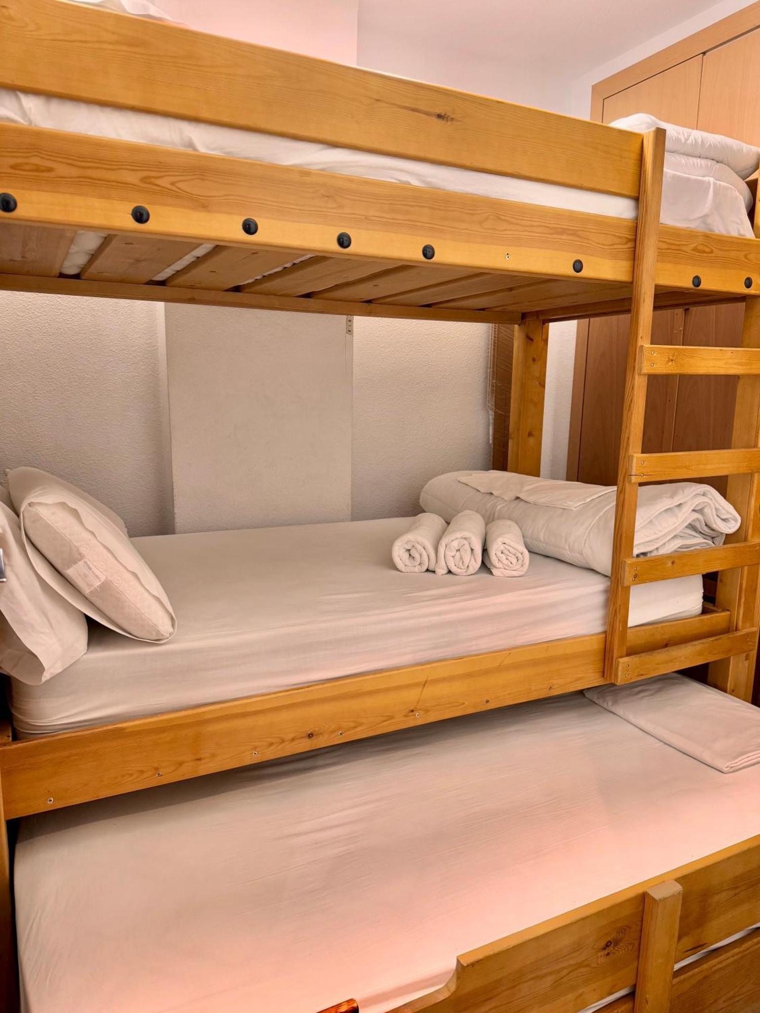 Apartamento Decris เซียร์ราเนบาดา ภายนอก รูปภาพ