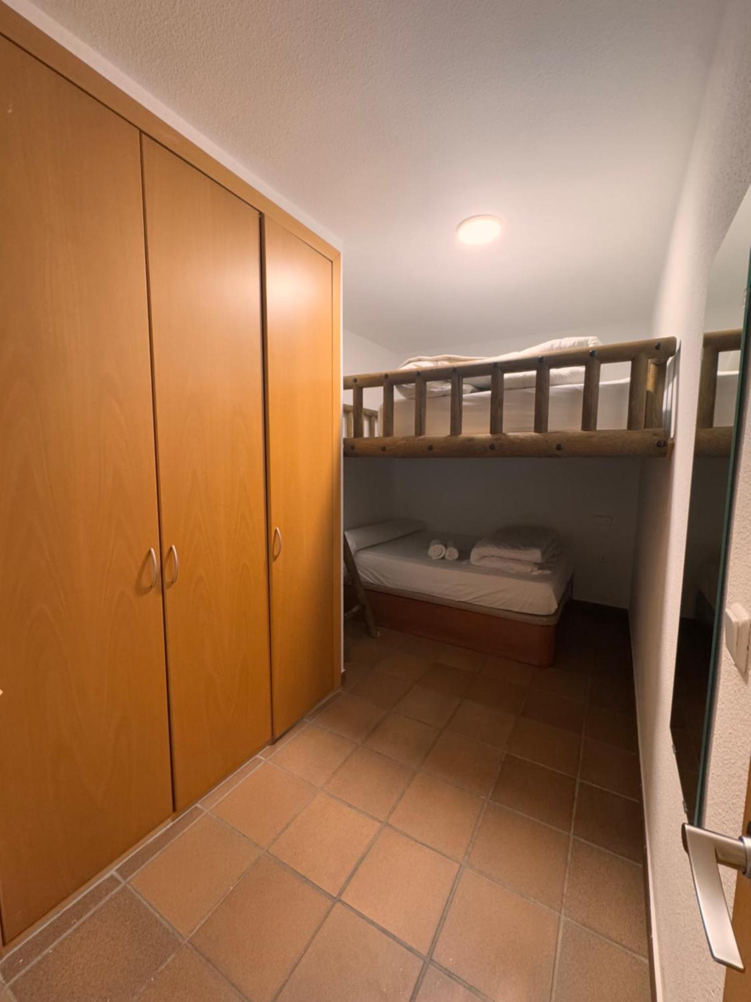 Apartamento Decris เซียร์ราเนบาดา ภายนอก รูปภาพ