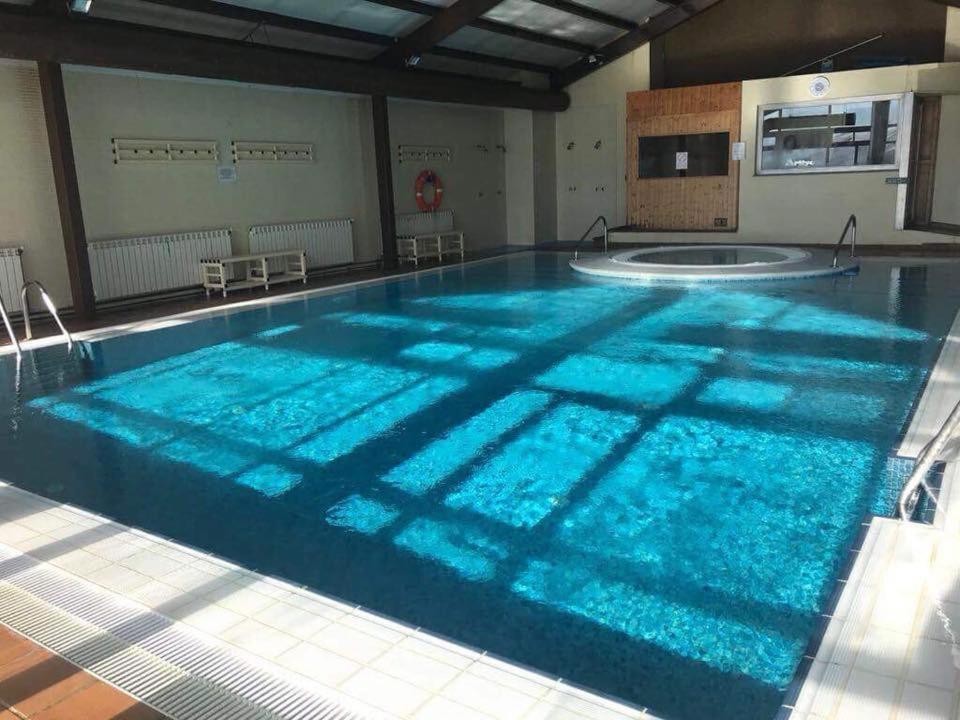 Apartamento Decris เซียร์ราเนบาดา ภายนอก รูปภาพ